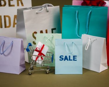 The Best Shopping Deals for The Upcoming Season