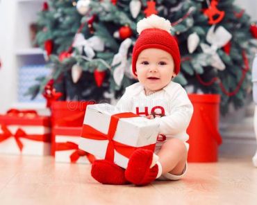 List Of the Best Baby Essentials to Buy This Christmas