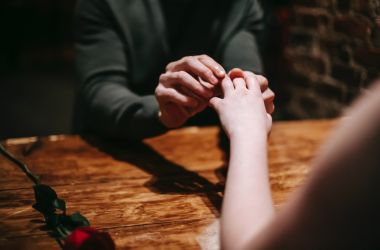 National Girlfriend Day Gift Ideas To Surprise Your Lover