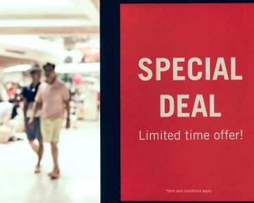 How To Grab the Best Deals on Fashion Brands in the US?