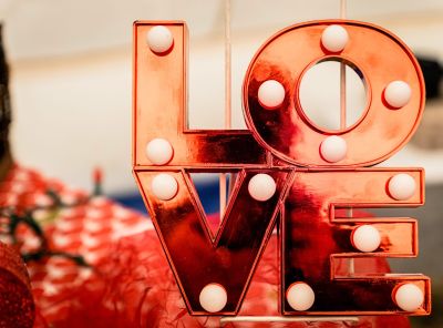 Avail the Best Deal Across the United States on Valentine 2023