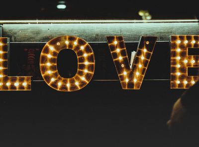 Best Gift Ideas to Surprise Your Lover This Valentine 2023